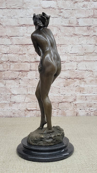 Rare Aldo Vitaleh Special Nude Female Covering Her Body Bronze Sculpture Statue