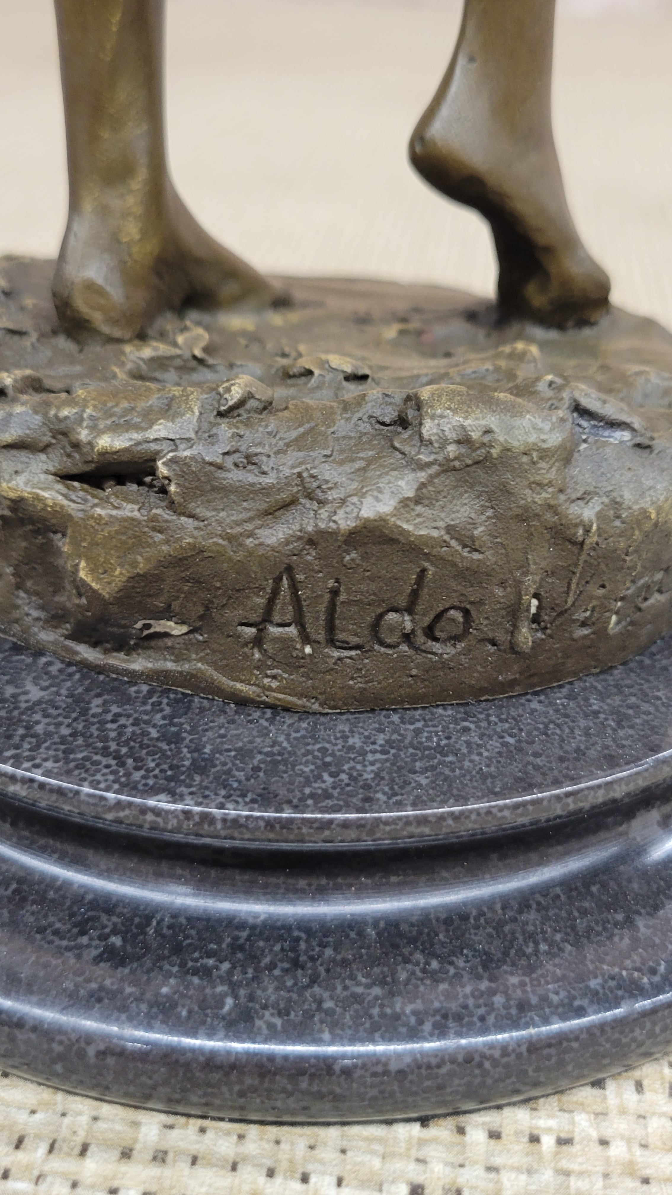 Rare Aldo Vitaleh Special Nude Female Covering Her Body Bronze Sculpture Statue