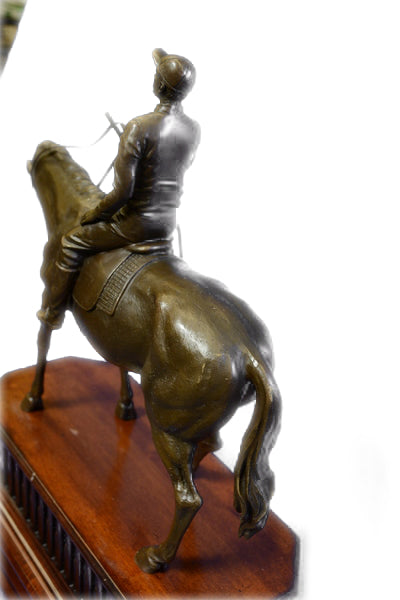 JOCKEY RIDING HORSE BRONZE STATUE FIGURE FIGURIN HOT CAST MARBLE BASE SCULPTURE