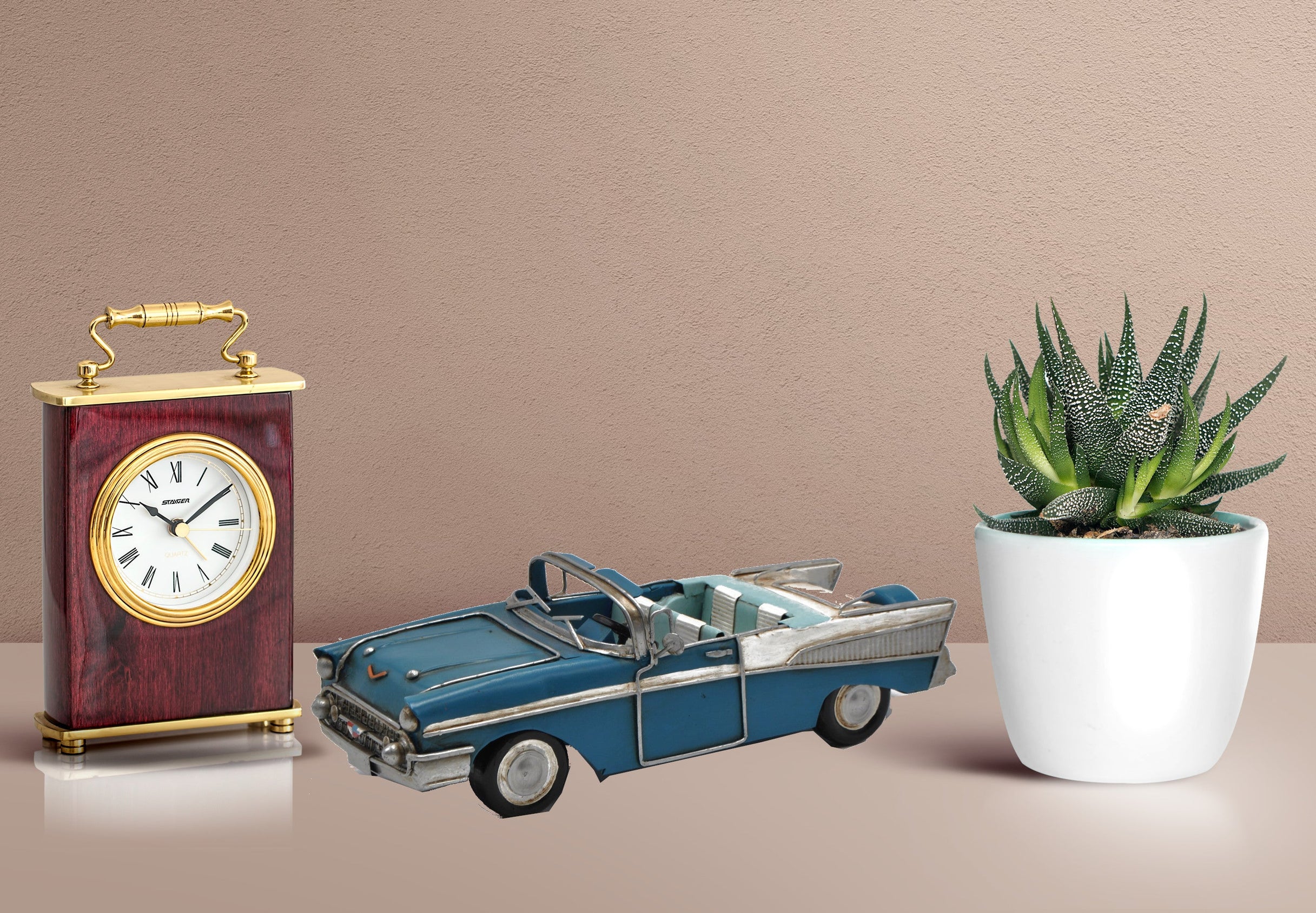 Chevy Bel Air Nomad (1957, 1/16 Scale Die Cast Model Car)