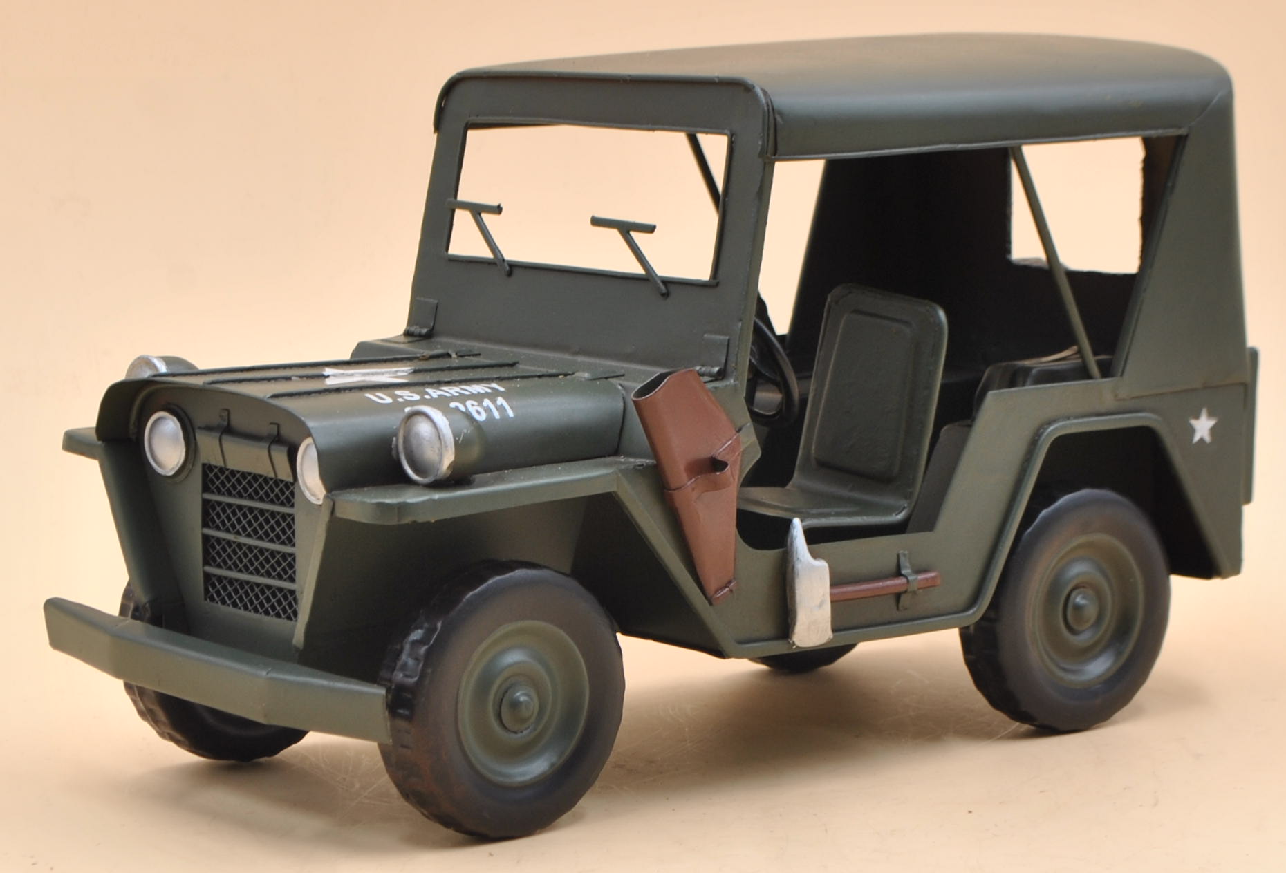 Retro Antique Military Jeep Model 1941 Army Jeep 1:12-scale