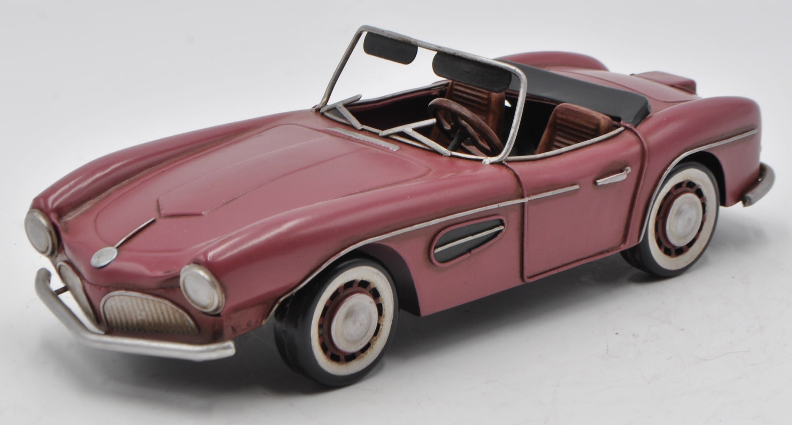 Burago 1:12 Scale Diecast BMW 507 Model - Rare Rose/Brown