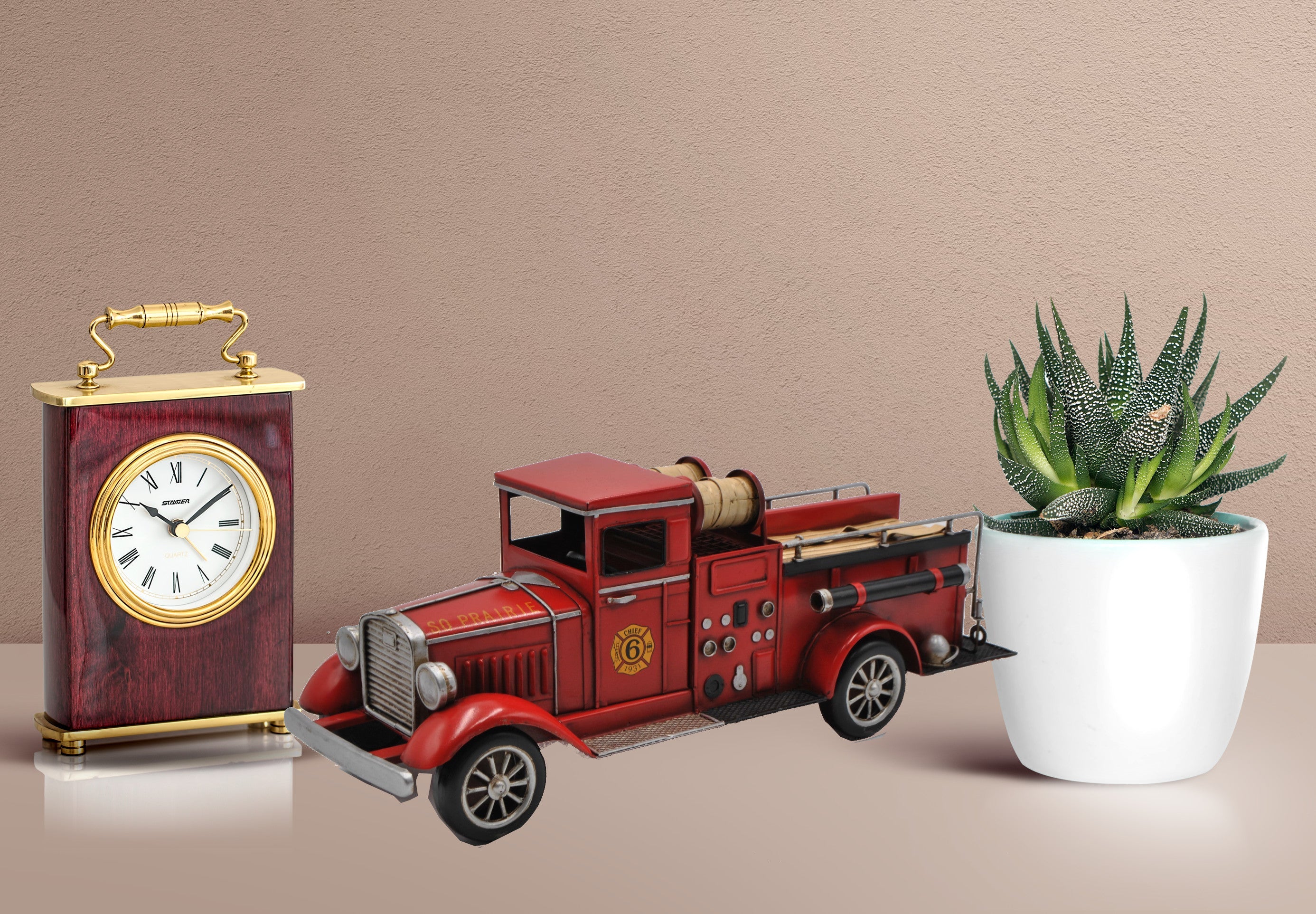 Metal Vintage Fire Truck Model Ornaments Retro Crafts
