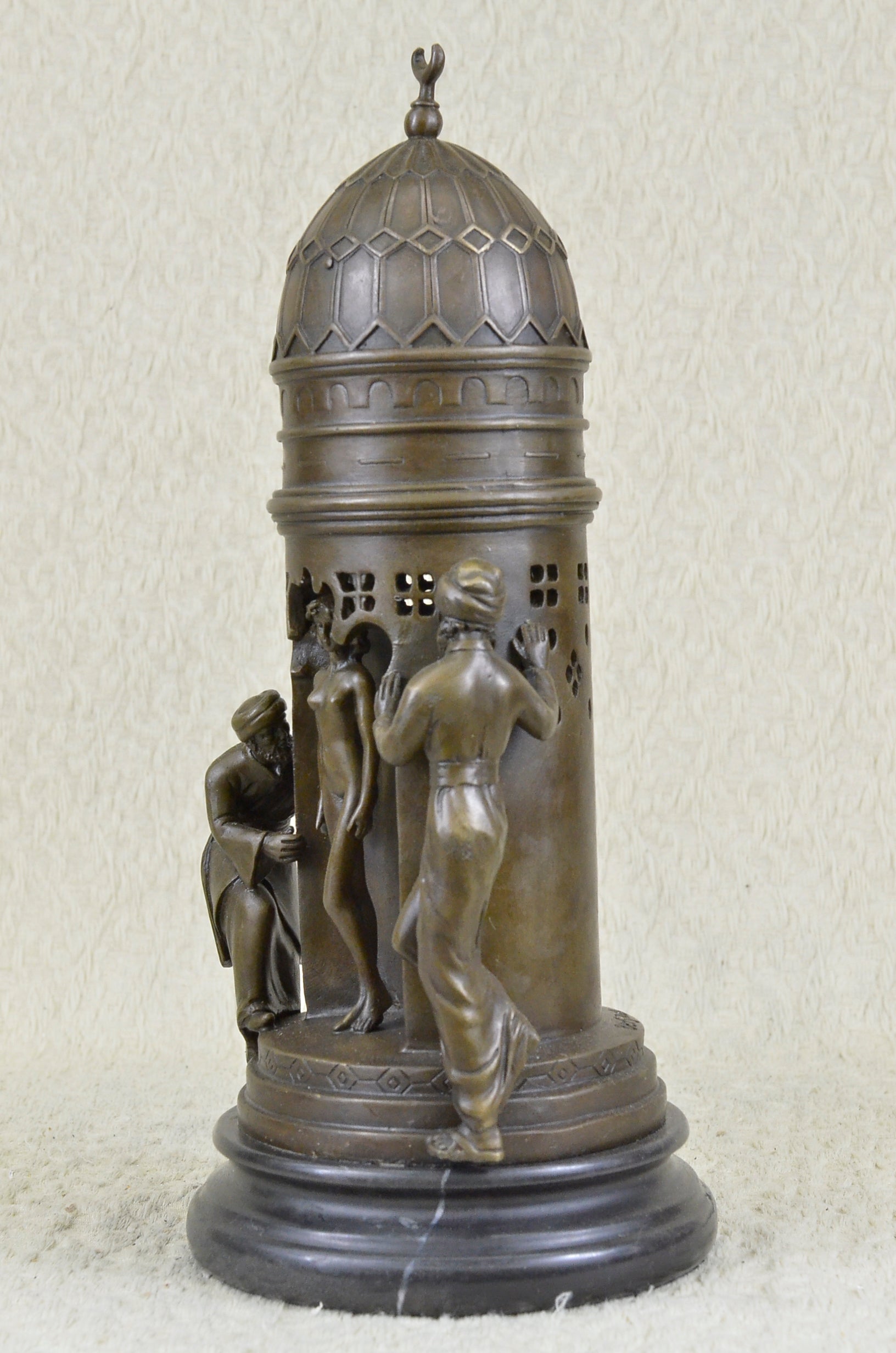 Peeping Ali Vintage Style Bronze Franz Bergman Vienna Bronze Arab Man Nude Art 15" x 6"
