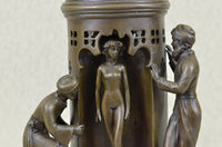 Peeping Ali Vintage Style Bronze Franz Bergman Vienna Bronze Arab Man Nude Art 15" x 6"