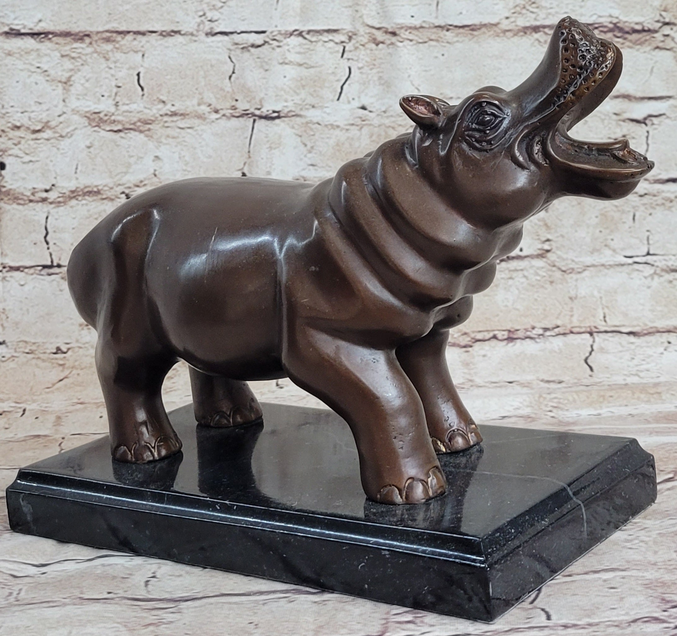 Yawning Hippopotamus - Bronze Sculpture by Mogniez
