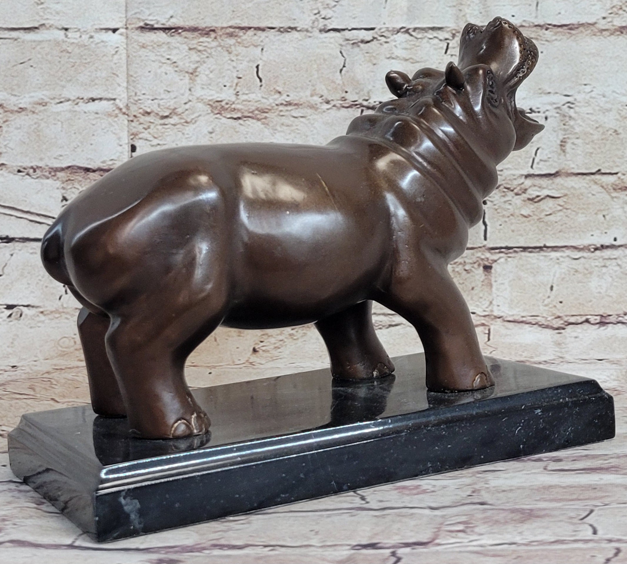 Yawning Hippopotamus - Bronze Sculpture by Mogniez