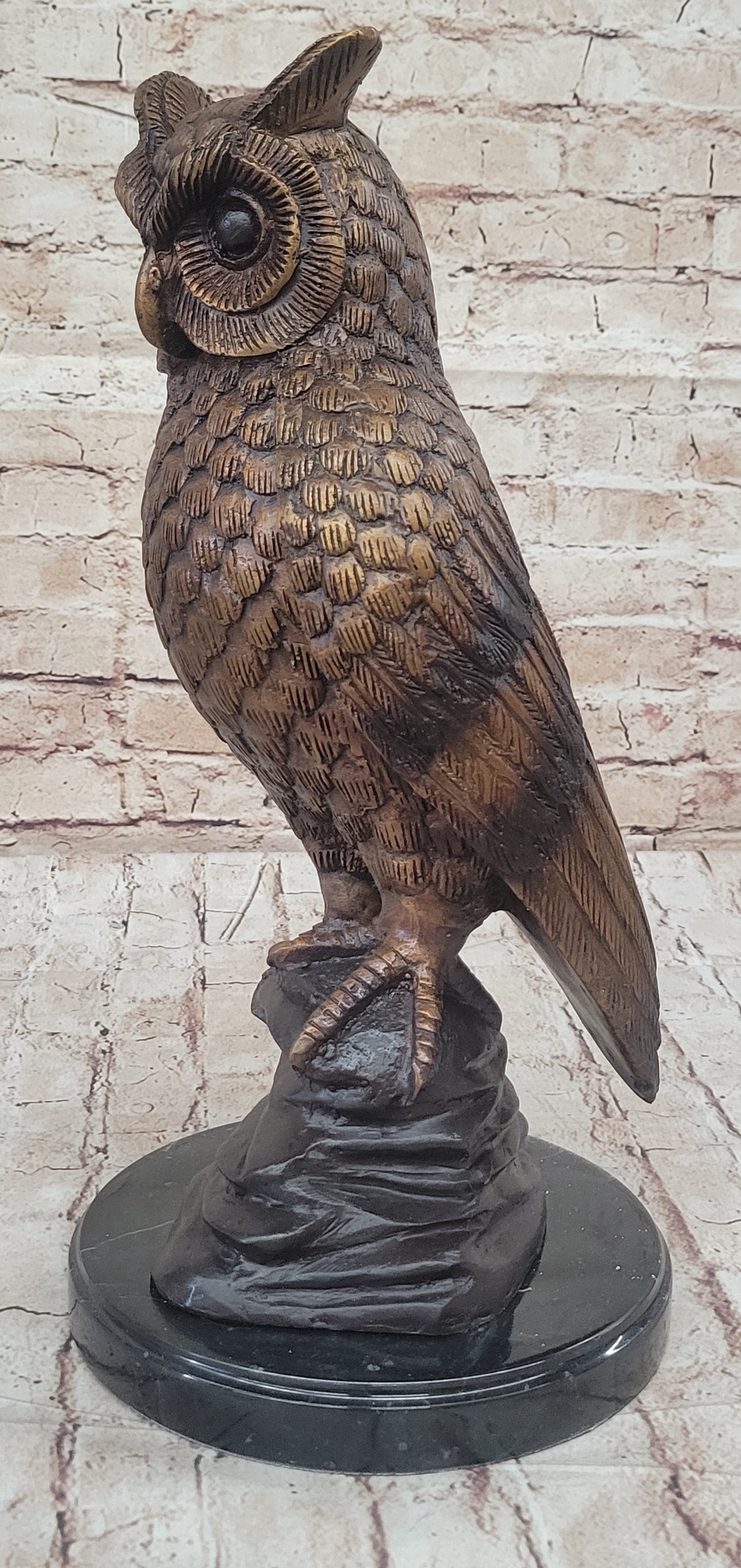 Hot Cast Bronze Owl Bird Sculpture on Marble Base