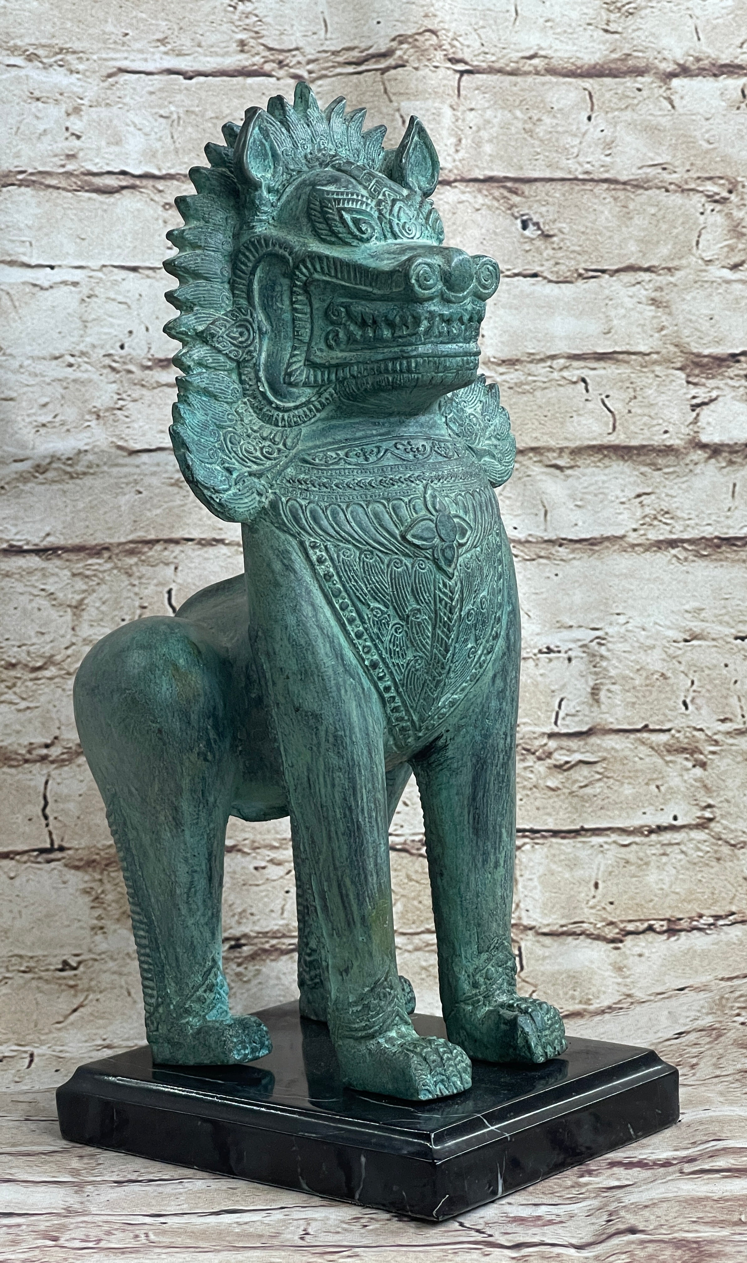 Chinese Foo Dog Guardian Lion Bronze Sculpture 13" x 6"
