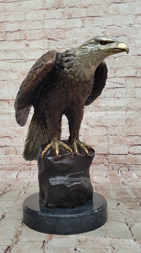 Bronze Bald Eagle Sculpture – Moigniez Signature Piece