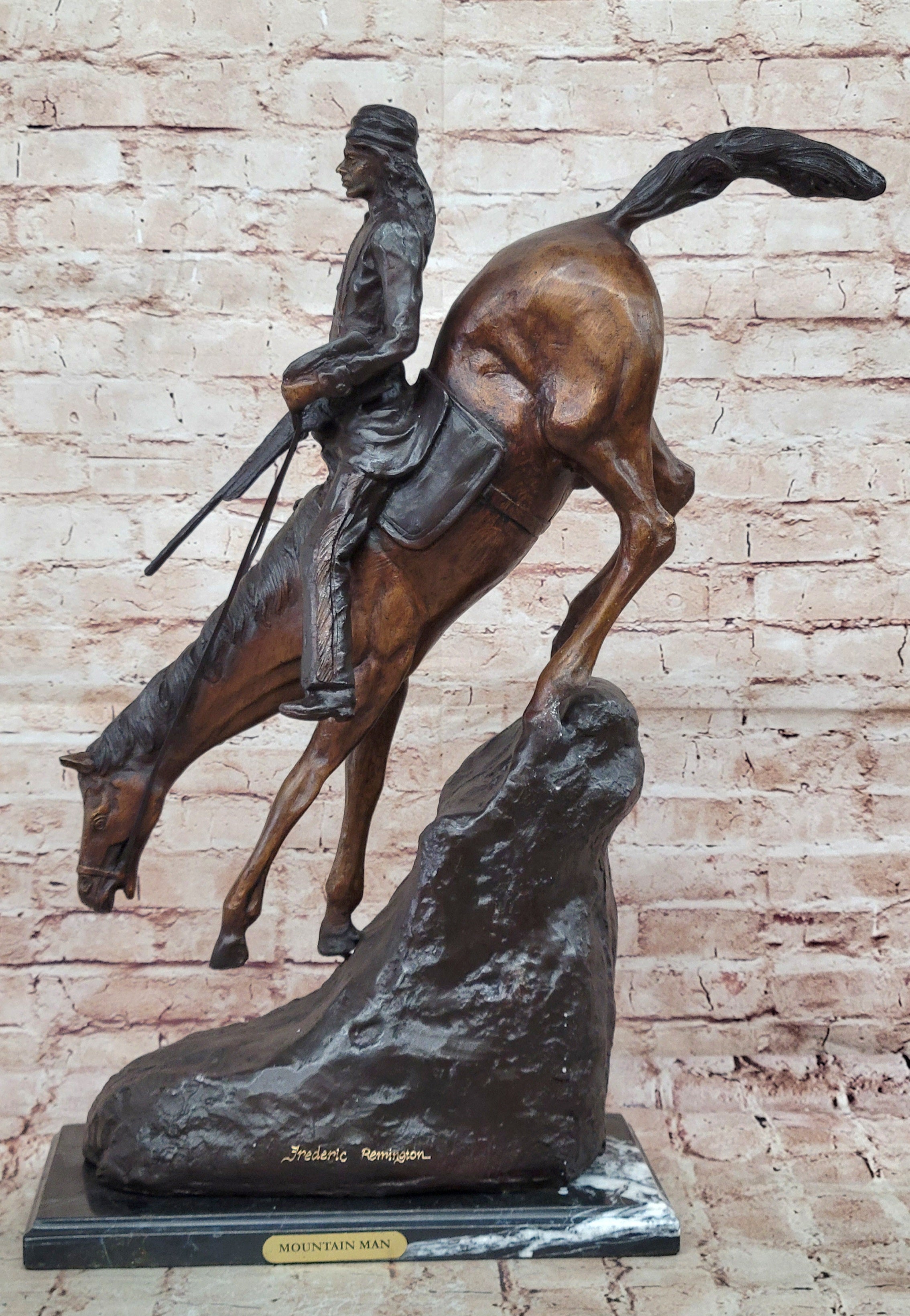 Frederic Remington Mountain Man Frontiersman Bronze 26" x 25"