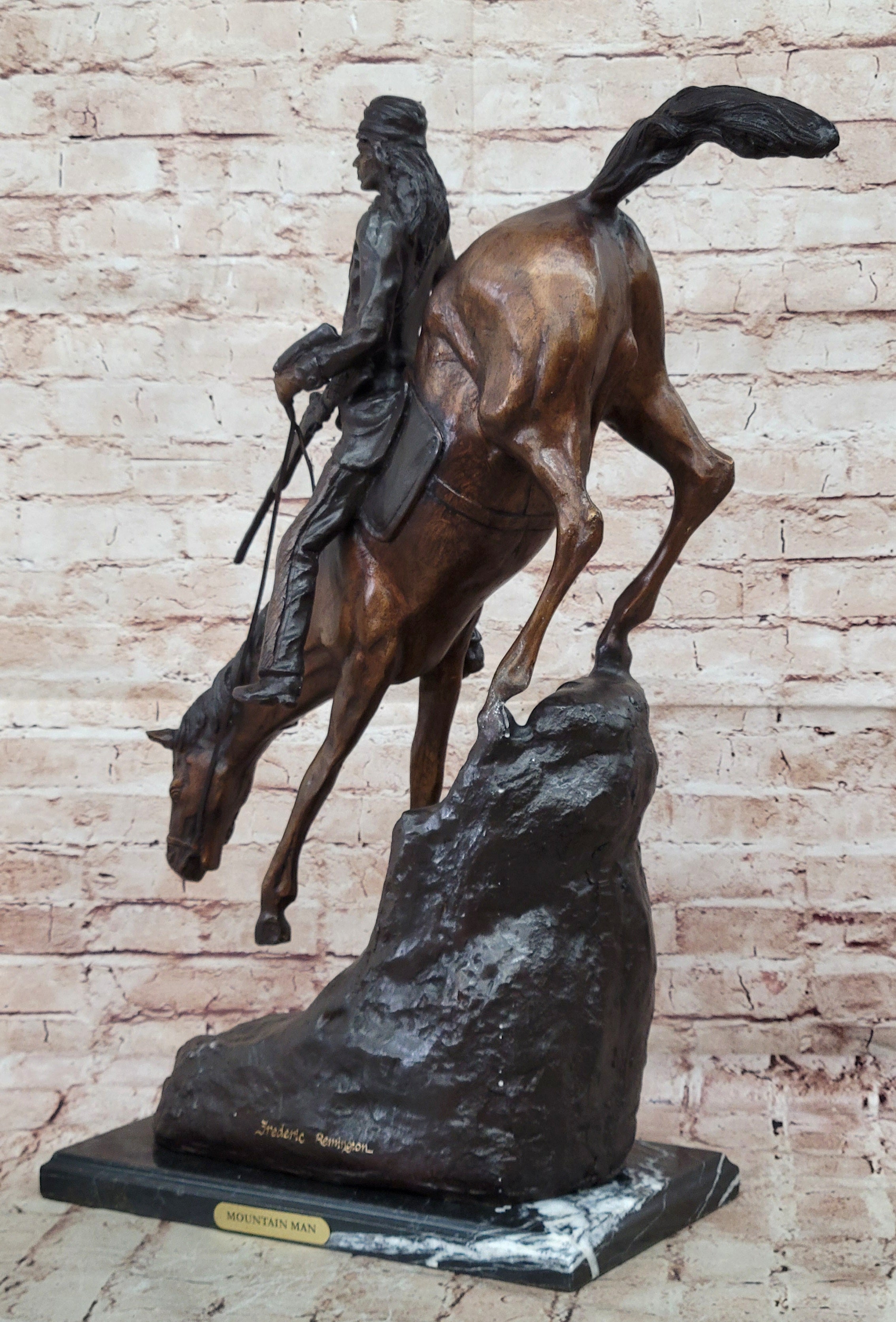 Frederic Remington Mountain Man Frontiersman Bronze 26" x 25"