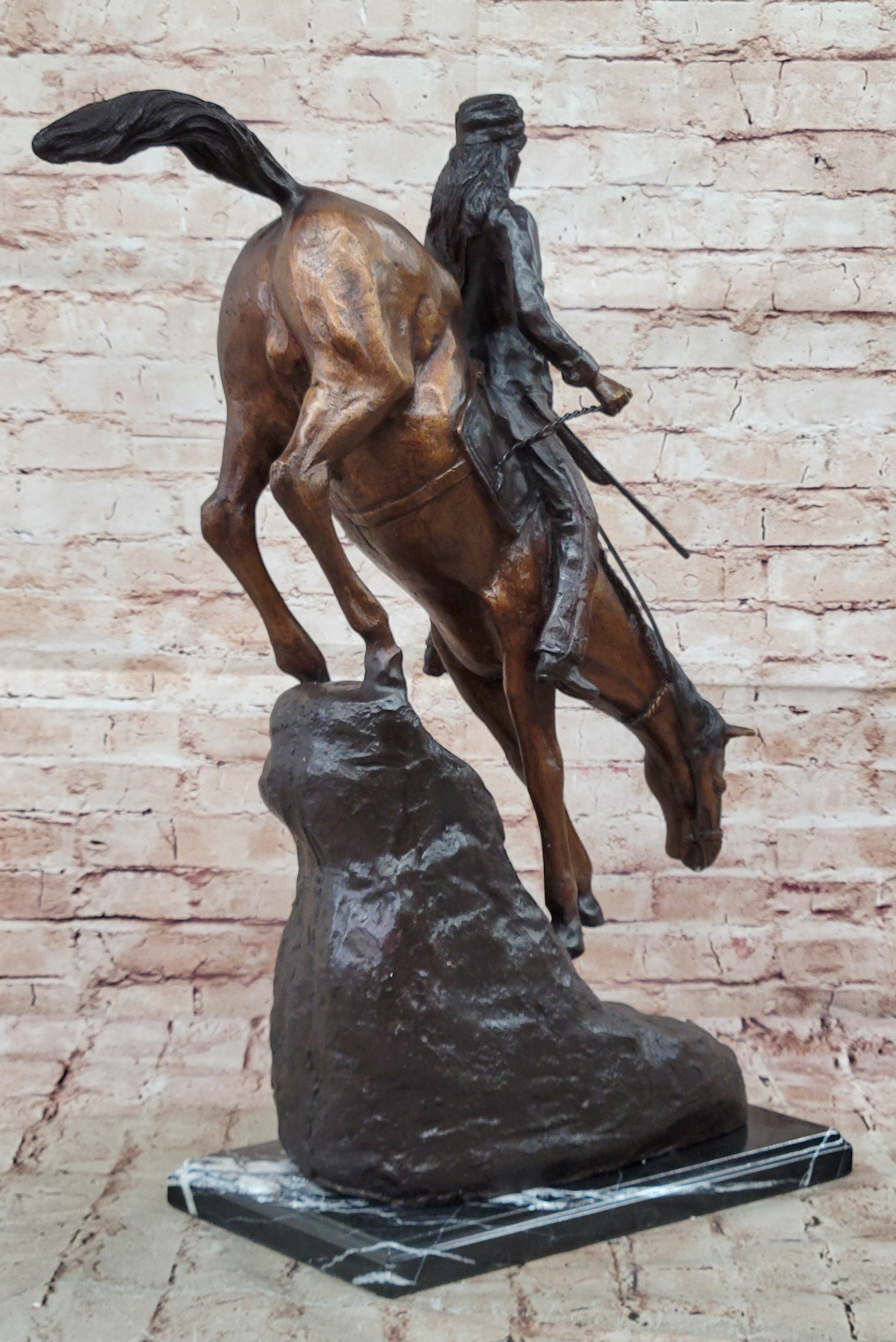 Frederic Remington Mountain Man Frontiersman Bronze 26" x 25"