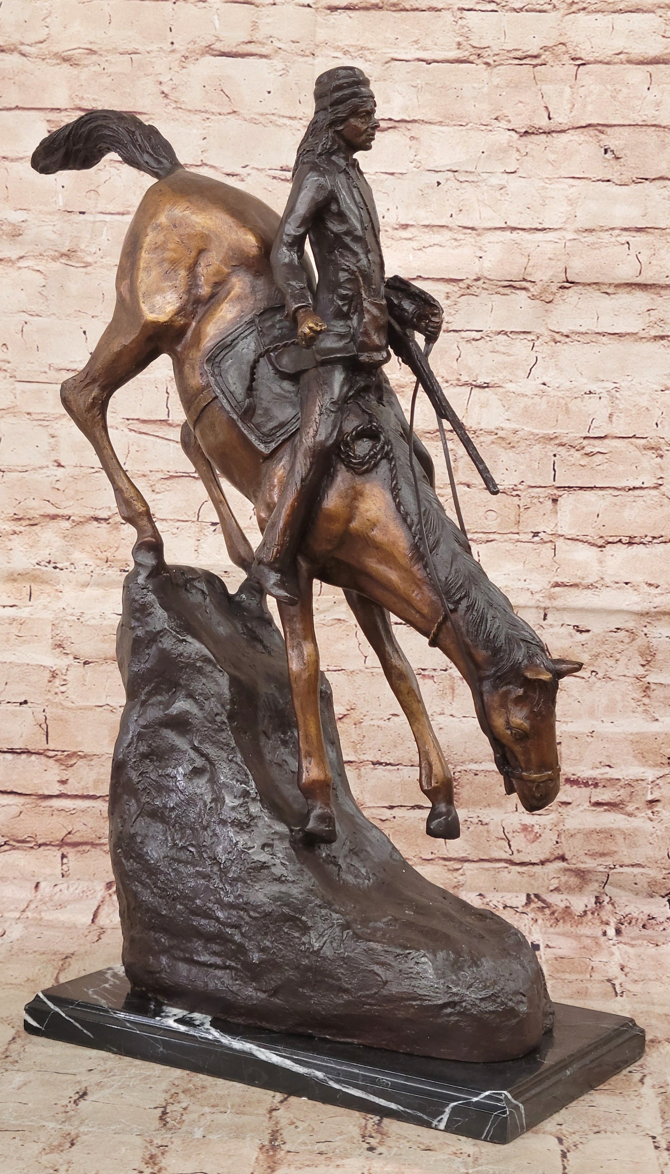 Frederic Remington Mountain Man Frontiersman Bronze 26" x 25"
