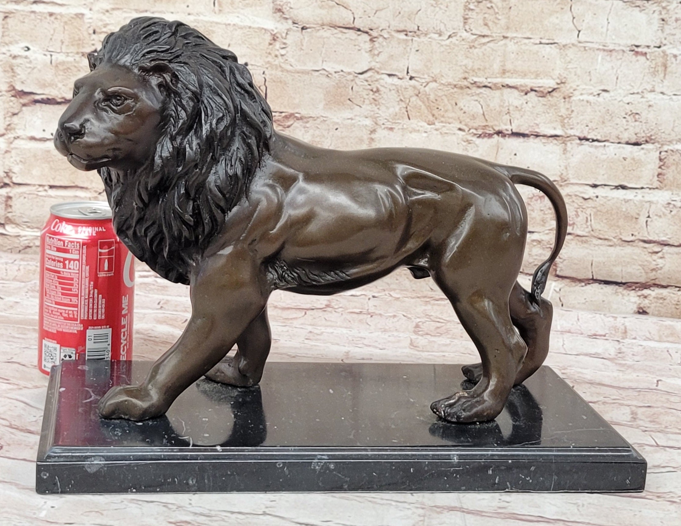 Hot Cast Bronze Hunting Lion Puma Lioness Jungle Safari Sculpture