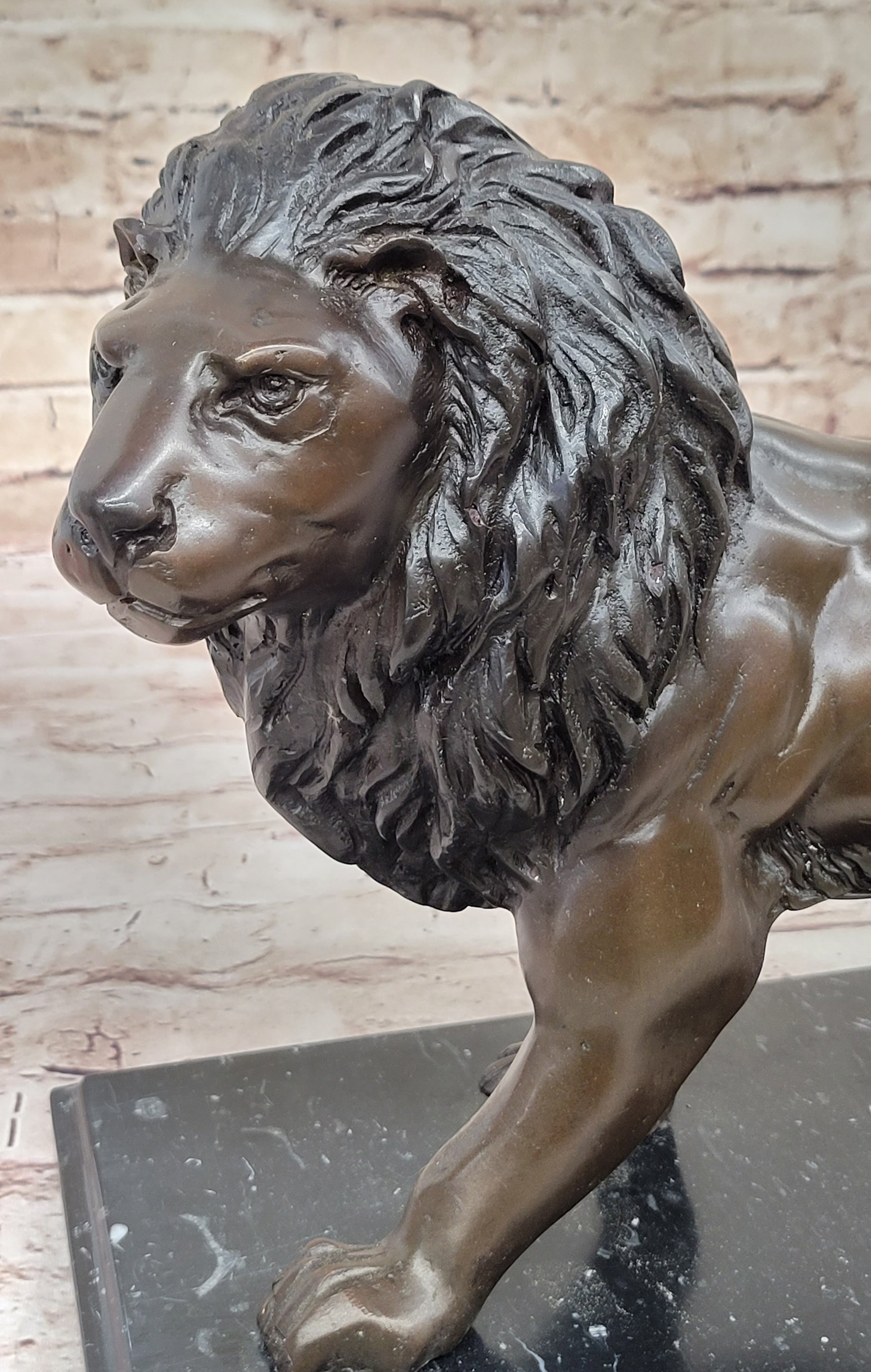 Hot Cast Bronze Hunting Lion Puma Lioness Jungle Safari Sculpture