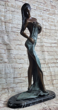 Sensual Bronze Maiden with Flowing Wrap – Elegant Nude Sculpture on Marble Base