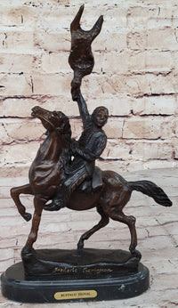 BUFFALO SIGNAL Frederic Remington Bronze Desktop Statue Sculpture Western 13" x 9"