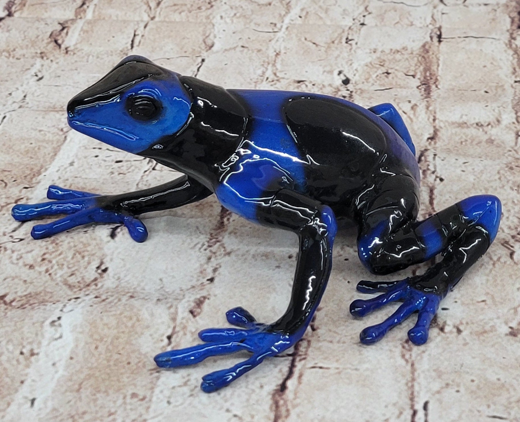 Blue & Black Poison Dart Tree Frog Bronze Metal Sculpture Signed