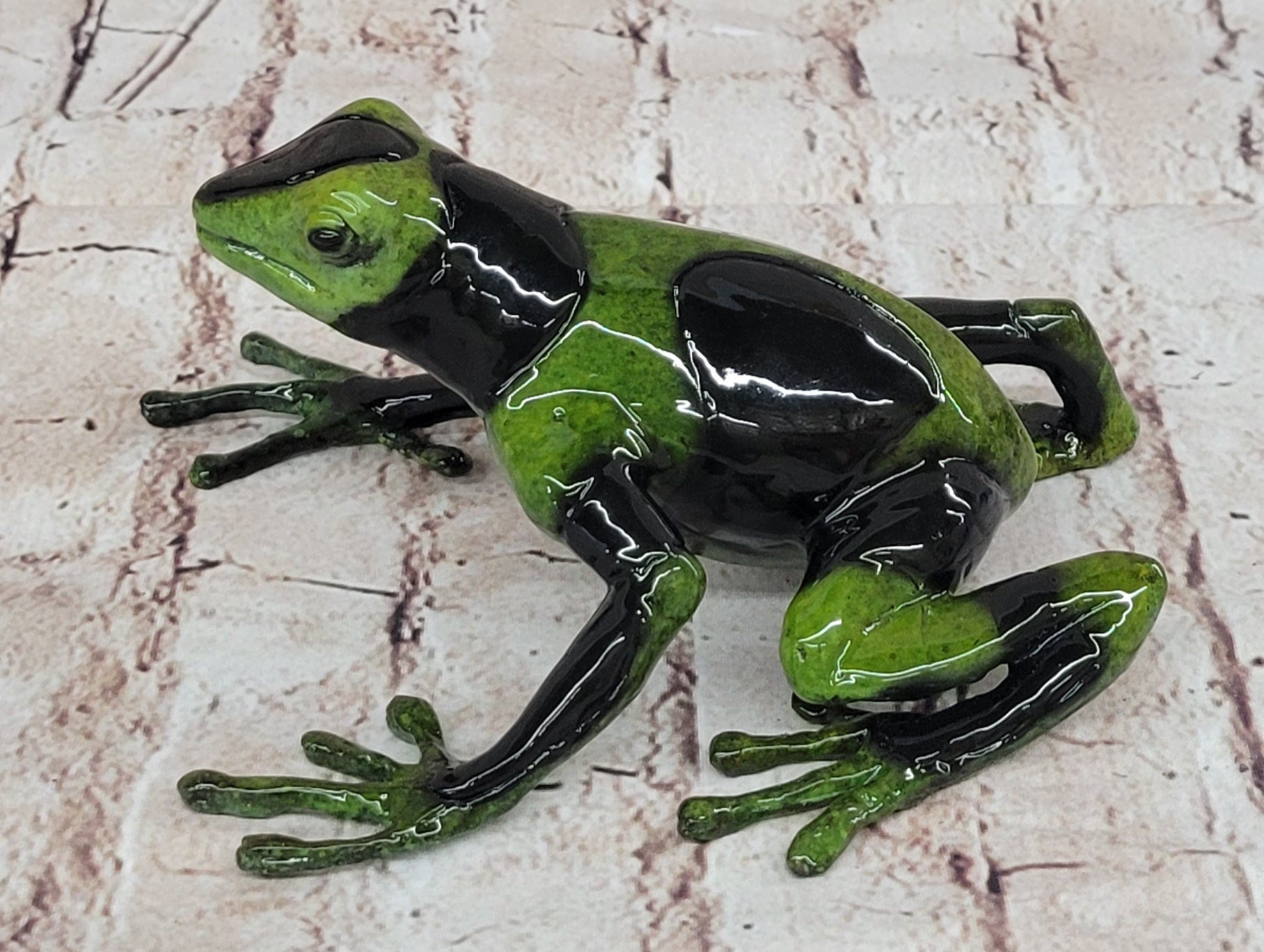 Green & Black Poison Dart Tree Frog Bronze Metal Signed & Numbered