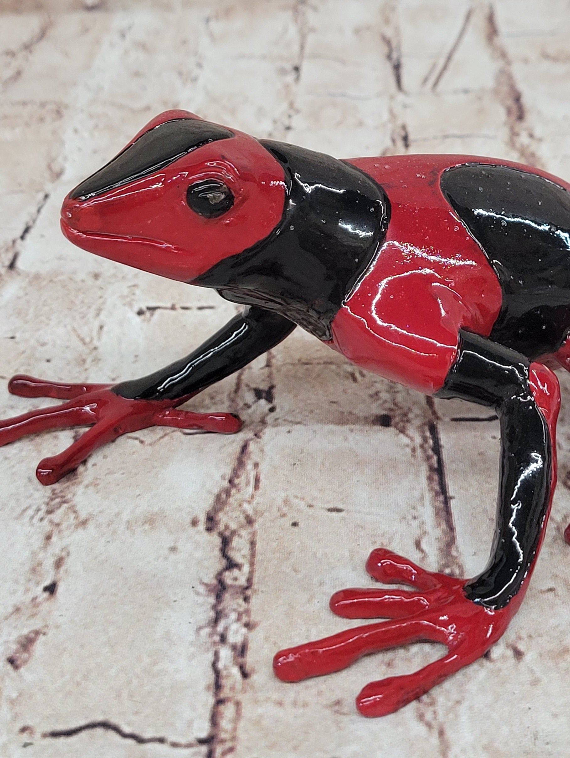 Red & Black Poison Dart Tree Frog Sculpture Figurine Signed Original Numbered Collectible