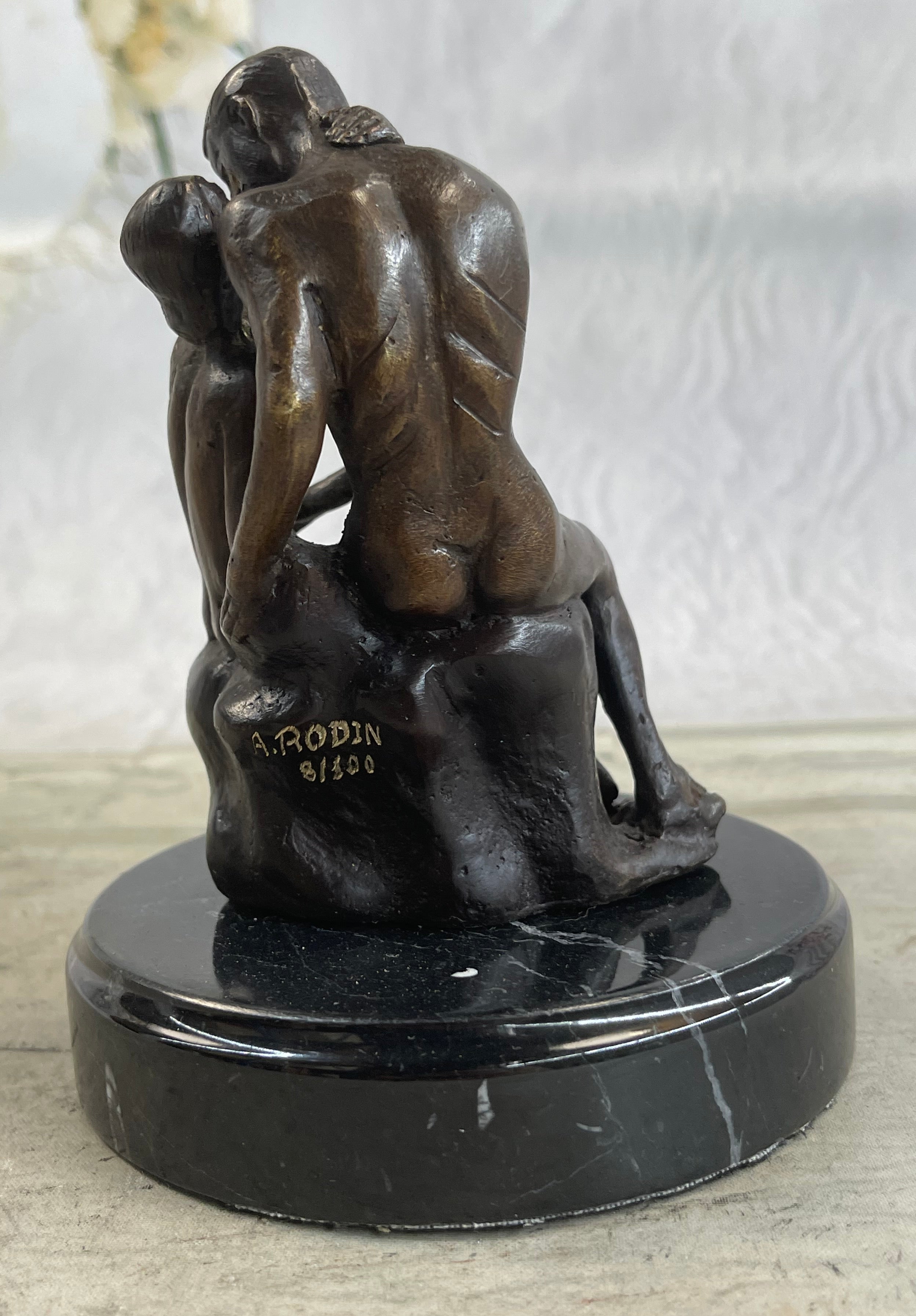 THE KISS by Auguste Rodin Bronze Desktop Sculpture 7" x 4"