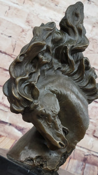 Bronze Horse Head Bust – Swirling Mane Sculpture on Marble Base