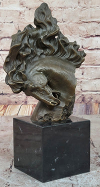 Bronze Horse Head Bust – Swirling Mane Sculpture on Marble Base
