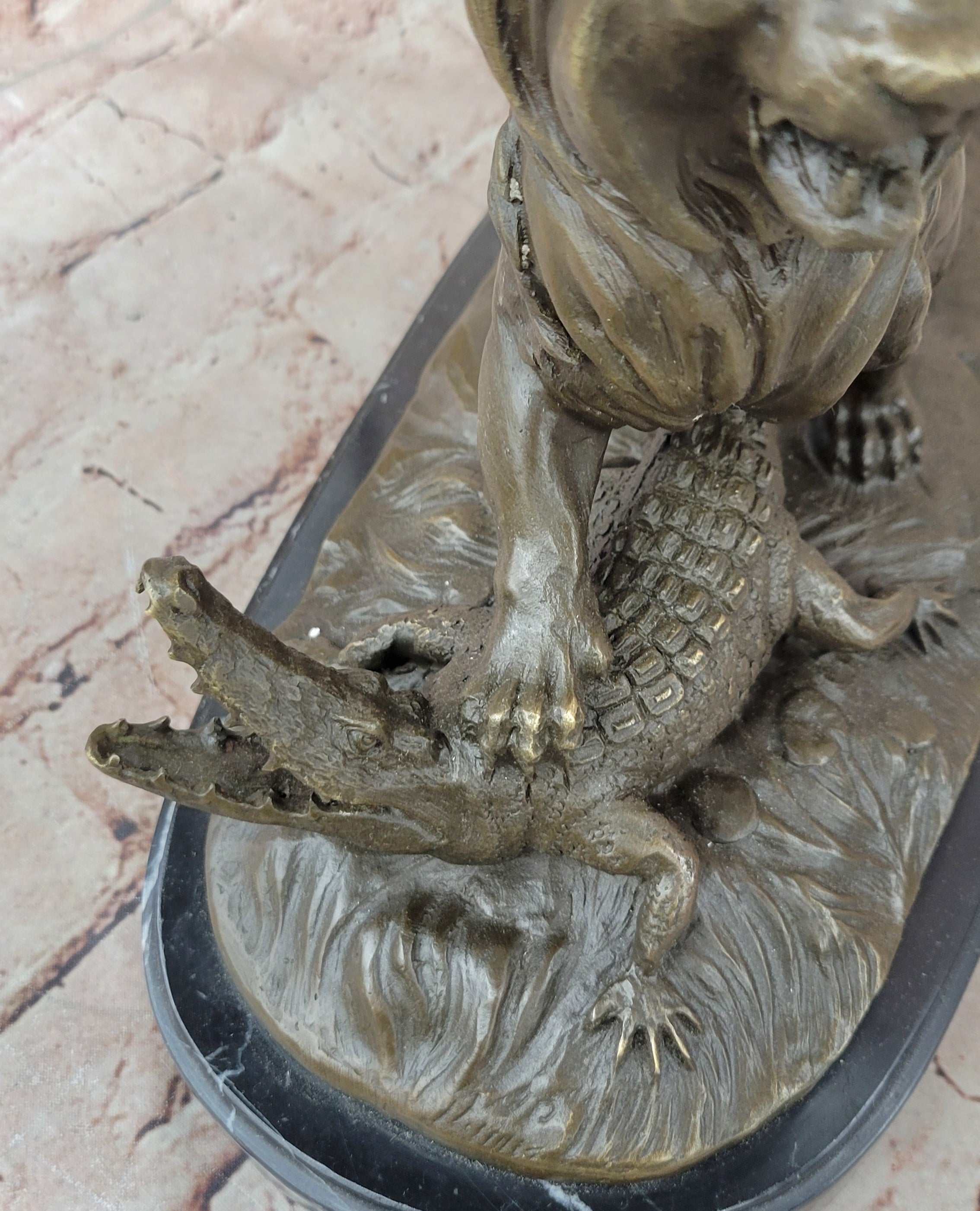 Bronze Lion vs Crocodile by Delabrierre – Wildlife Showdown