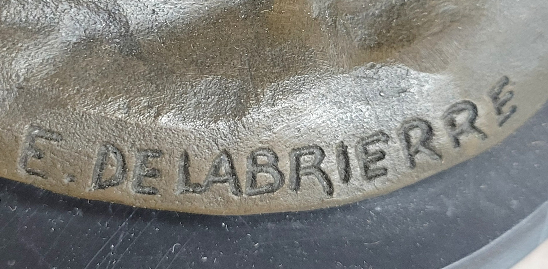Bronze Lion vs Crocodile by Delabrierre – Wildlife Showdown