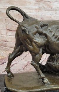 Signed Original Milo 100% Bronze Buffalo Fight Bear Statues Animal Sculpture