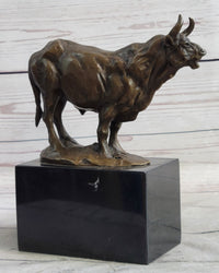 Hot Cast Bronze Bull Cattle Cow Sculpture on Marble Base