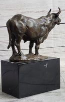 Hot Cast Bronze Bull Cattle Cow Sculpture on Marble Base