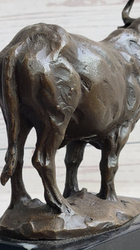 Hot Cast Bronze Bull Cattle Cow Sculpture on Marble Base