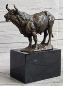 Hot Cast Bronze Bull Cattle Cow Sculpture on Marble Base