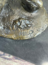 Bronze Grizzly Bear Hunting Fish Sculpture Marble Base
