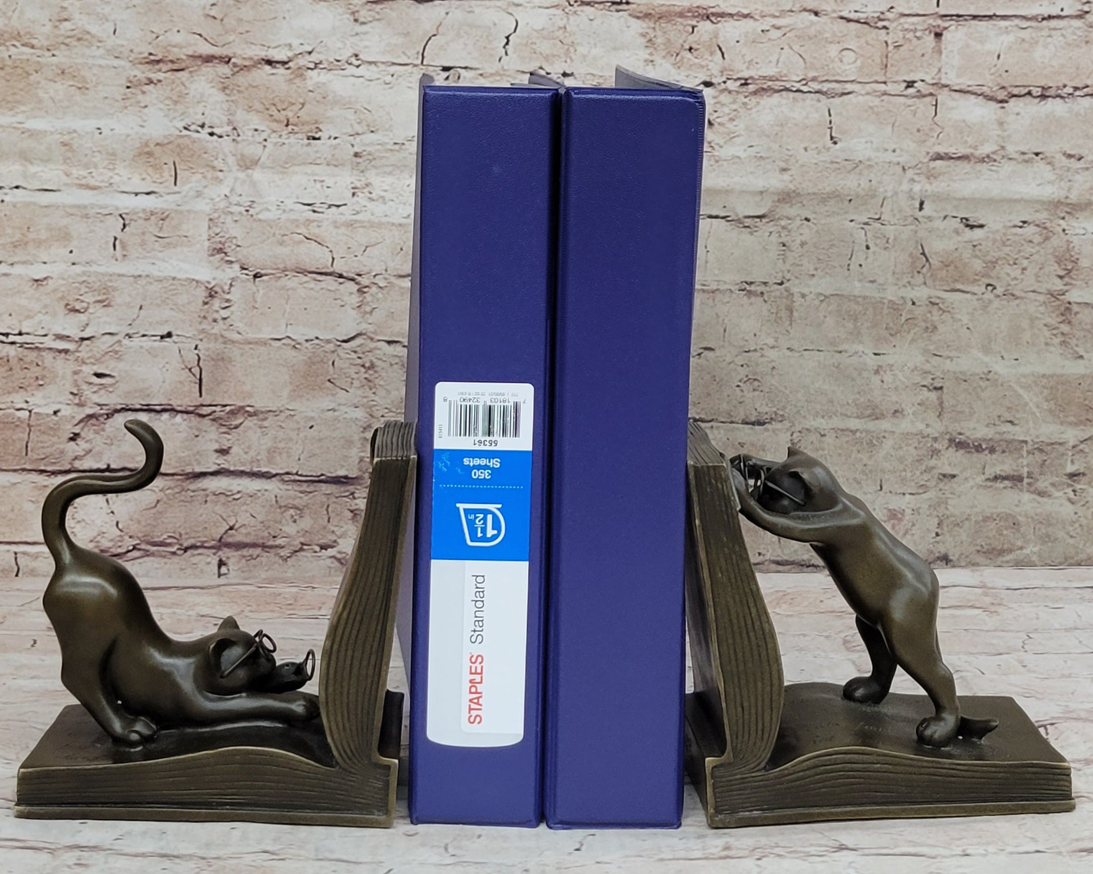 Playful Bronze Cat Bookends – Whimsical Feline Art