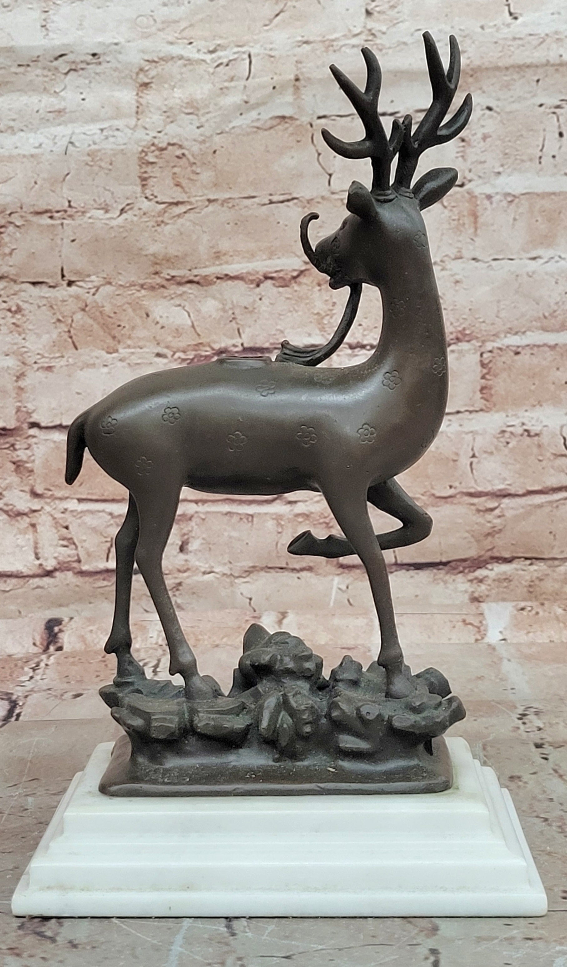 Collectible Figurines Bronze Deer Statues and Sculptures with Marble Base Animal