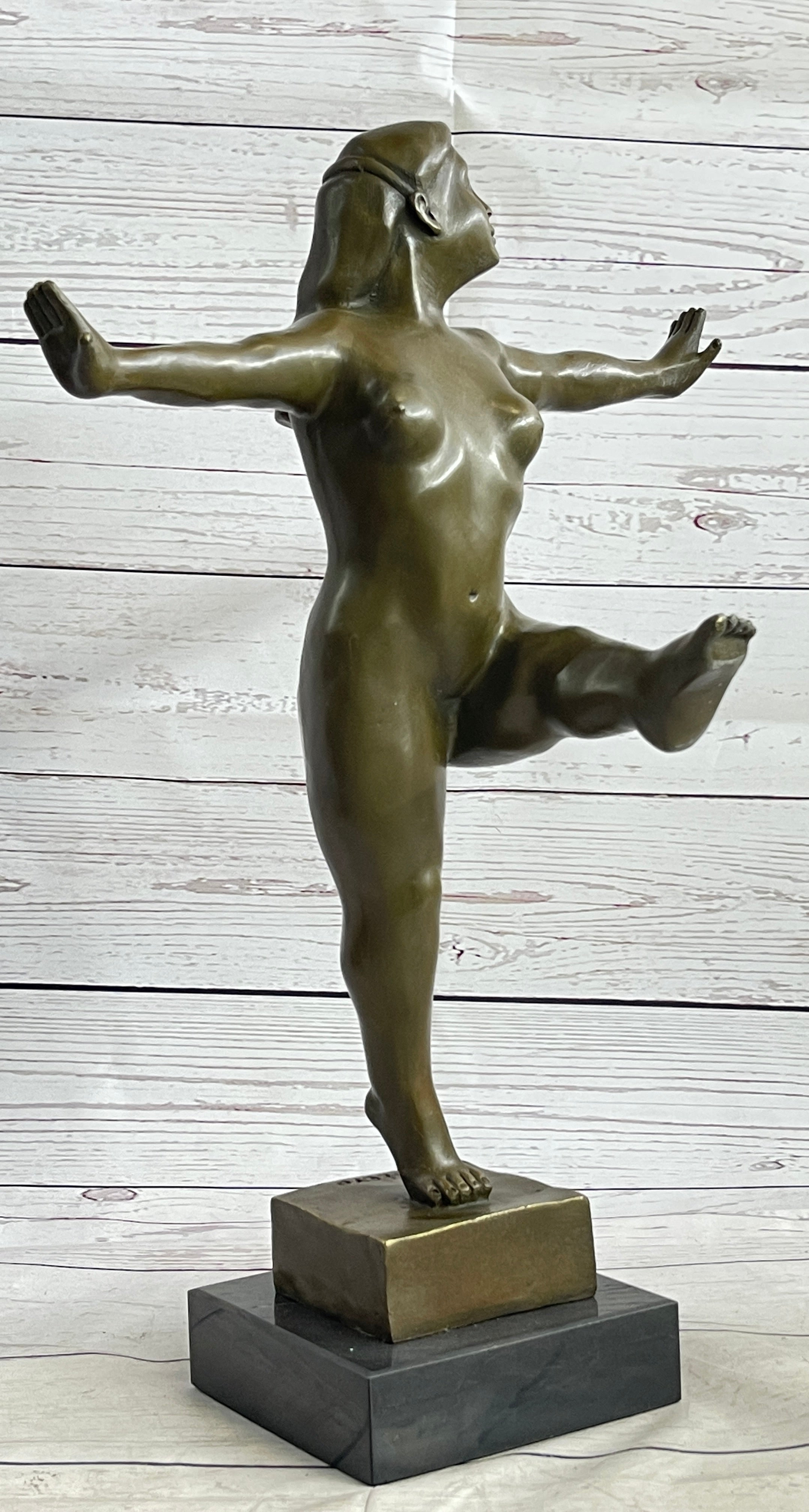 Fernando Botero Nude Girl Kicking Sculpture Modern Art 17" x 11"
