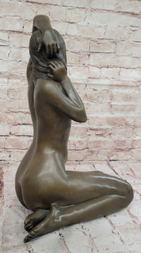 Bronze Nude Female Sculpture – Sensual Kneeling Woman Figurine with Hands in Hair, Art Deco Style
