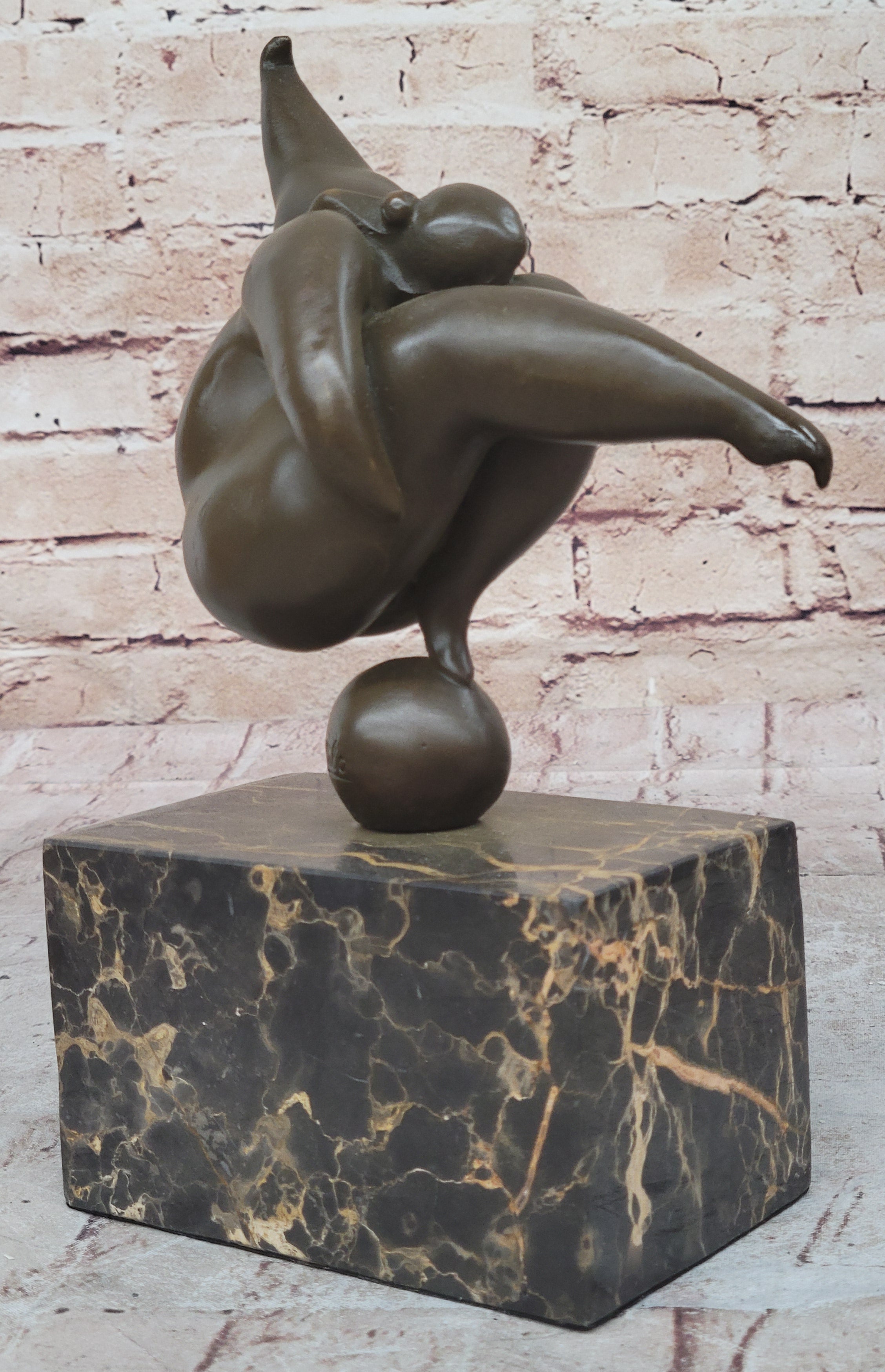 Curvy Woman Abstract Modern Art Bronze Sculpture 10" x 7"
