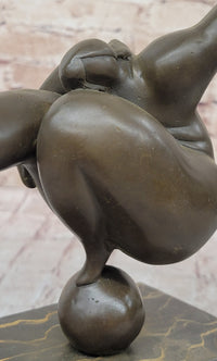 Curvy Woman Abstract Modern Art Bronze Sculpture 10" x 7"