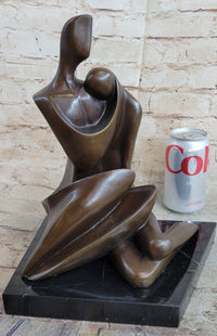 Abstract Modern Art Couple Embracing Bronze Metal Sculpture