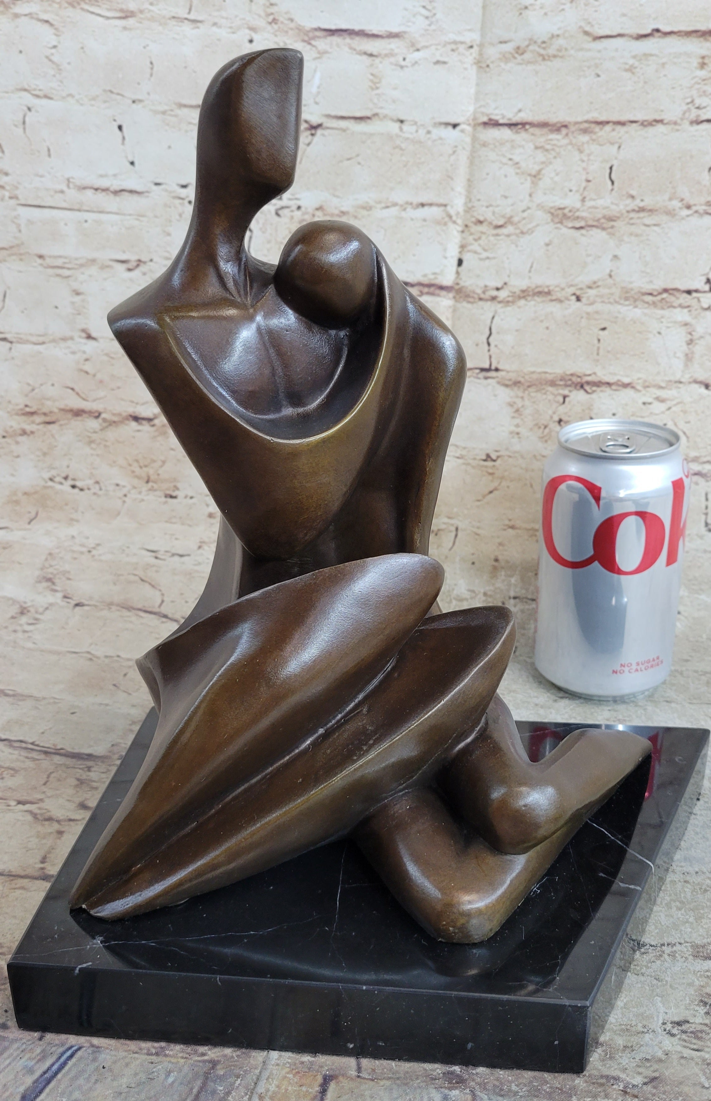 Abstract Modern Art Couple Embracing Bronze Metal Sculpture