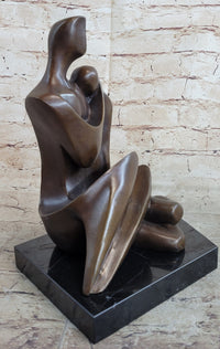 Abstract Modern Art Couple Embracing Bronze Metal Sculpture