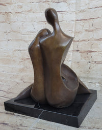 Abstract Modern Art Couple Embracing Bronze Metal Sculpture