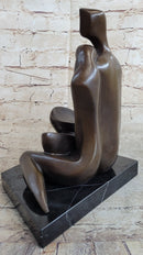 Abstract Modern Art Couple Embracing Bronze Metal Sculpture
