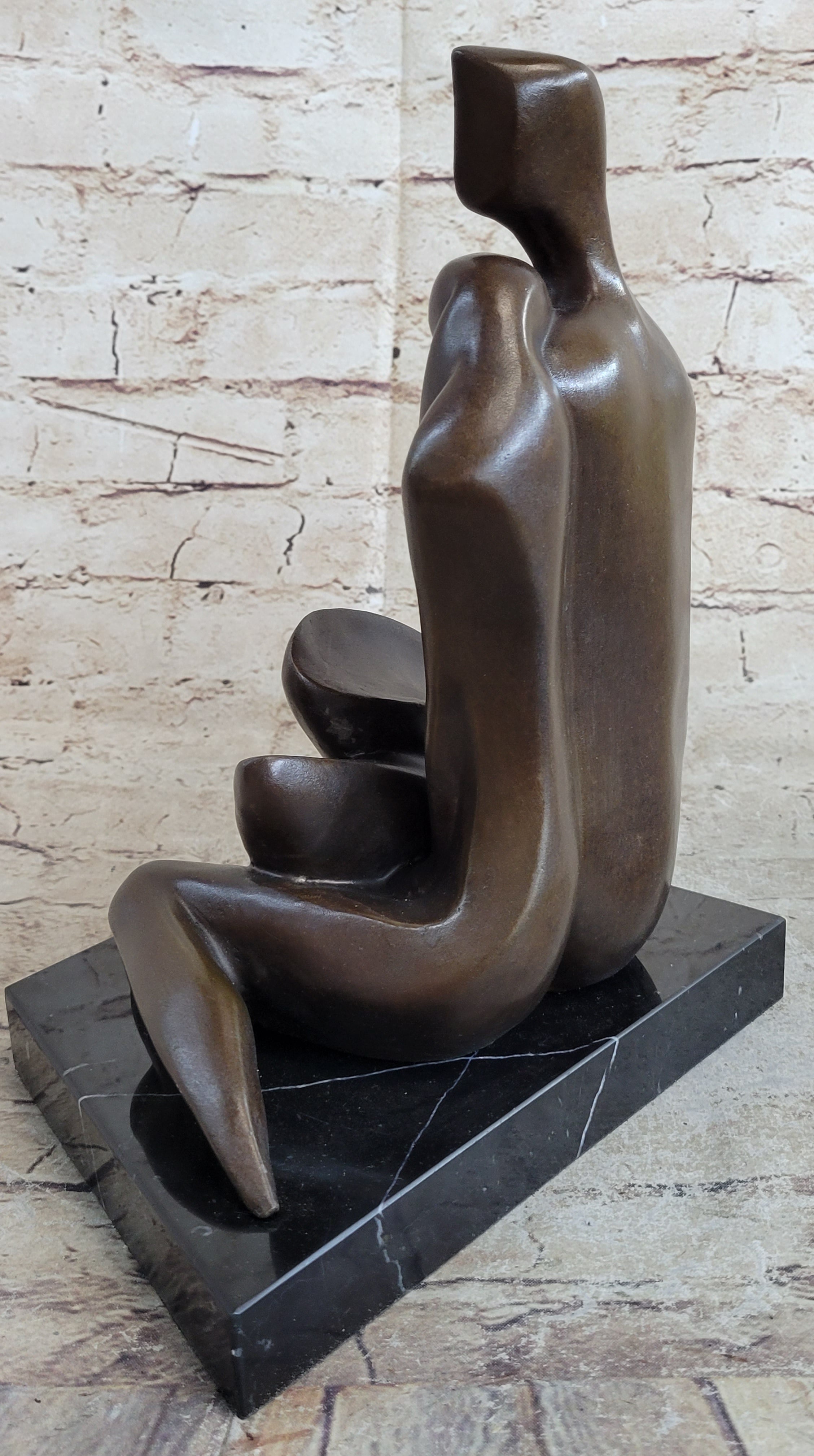 Abstract Modern Art Couple Embracing Bronze Metal Sculpture