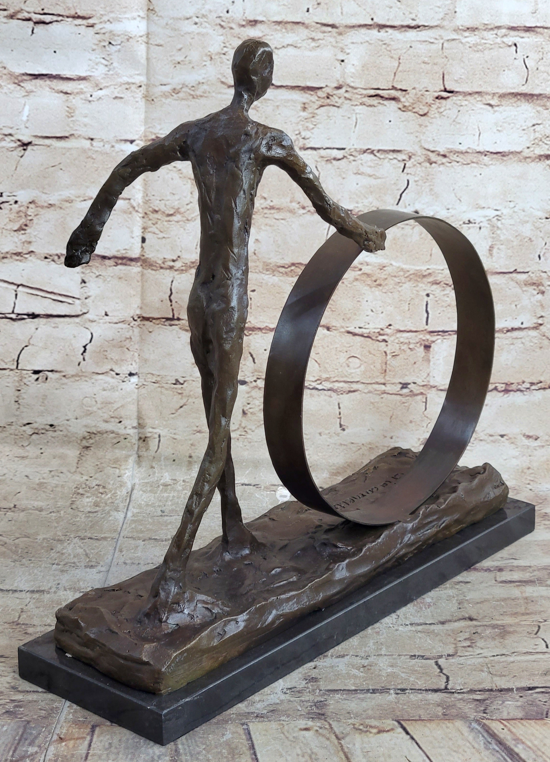 L'homme qui marche I - Alberto Giacometti - Large Bronze