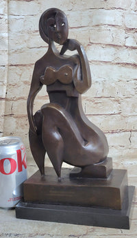 Modern Abstract Female Bronze Sculpture Tribute To Picasso